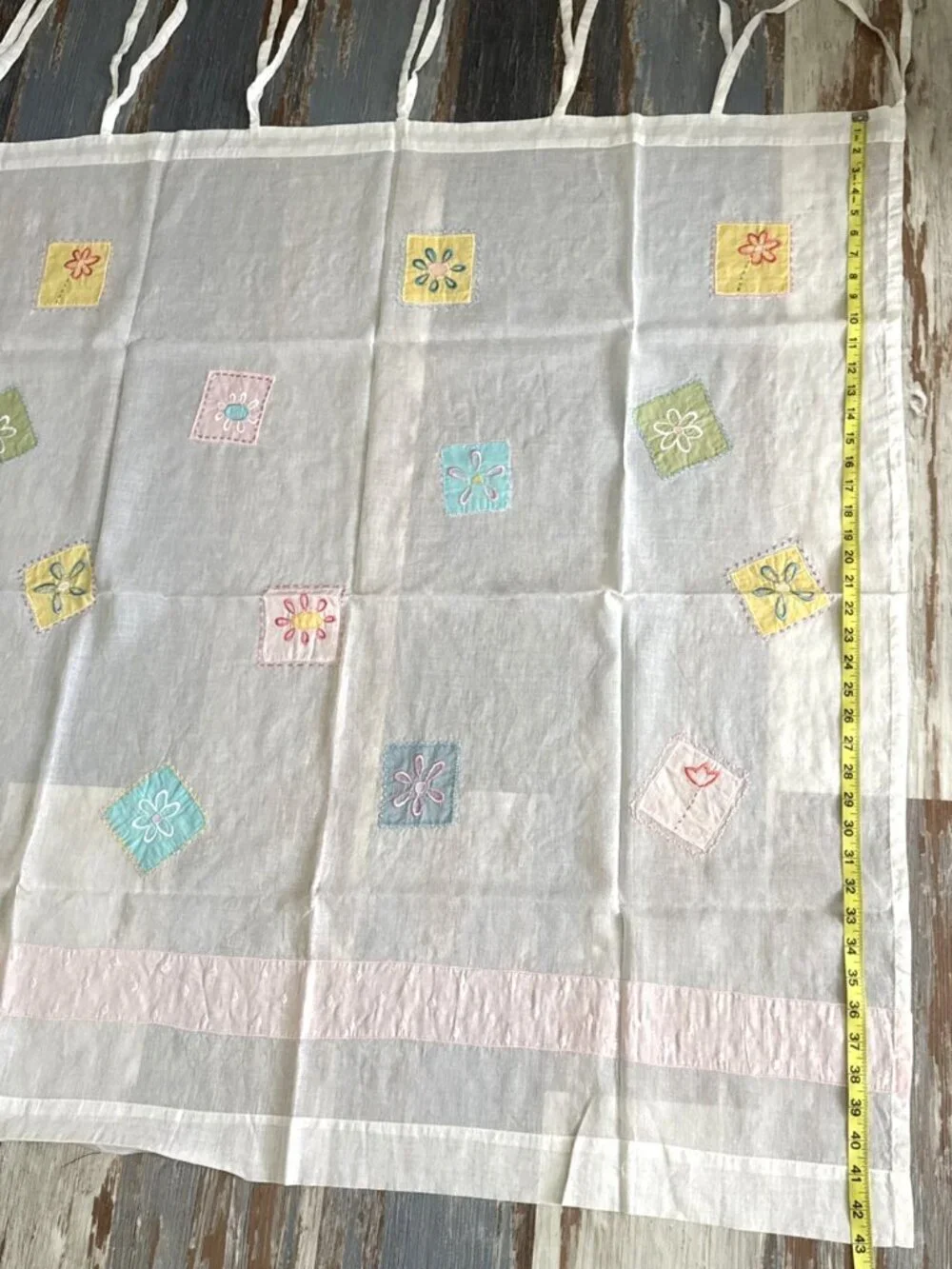 Pottery Barn Kids Sheer Tie Curtain Drape Panel White Pink Patchwork Floral 43